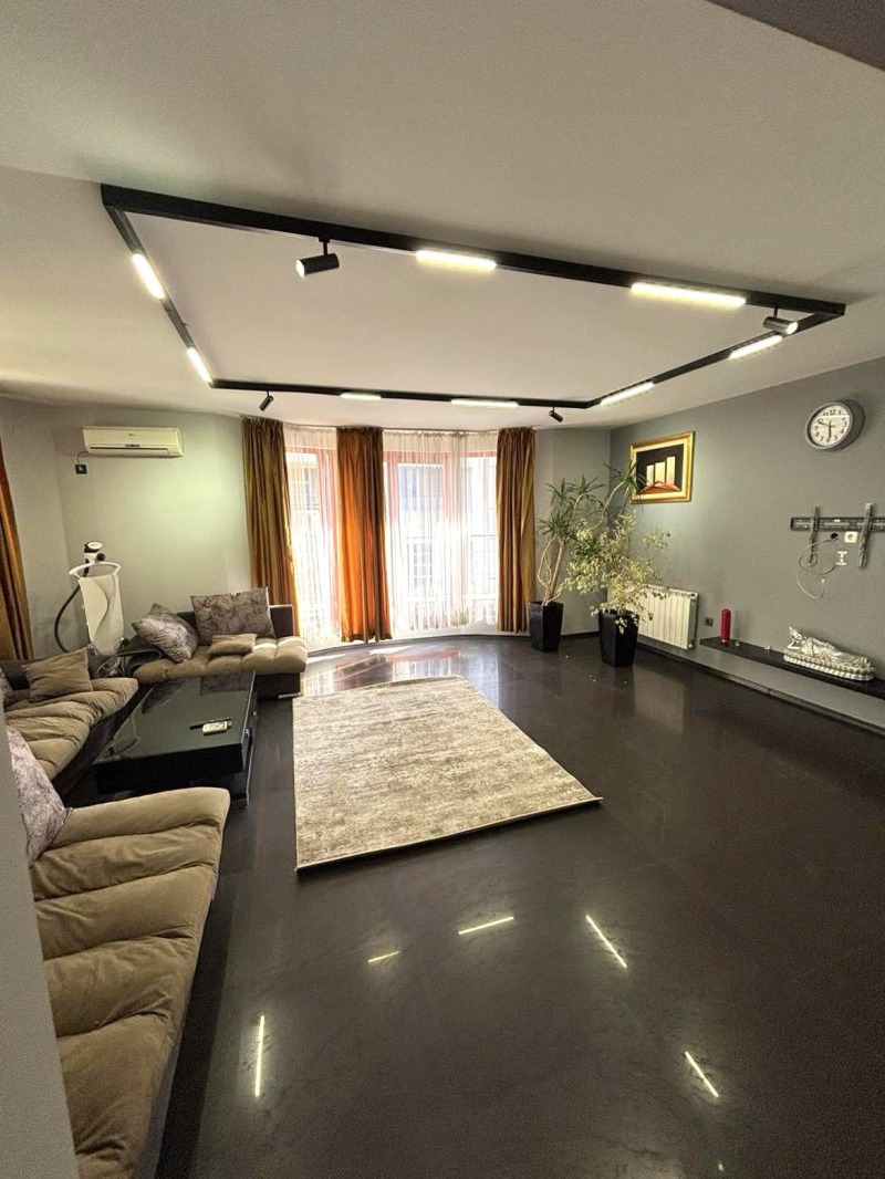 На продаж  2 спальні Пловдив , Кършияка , 153 кв.м | 61456430