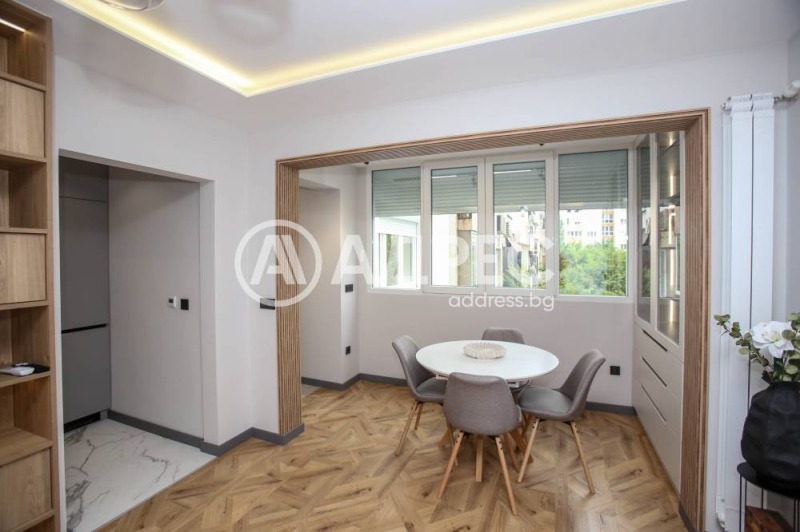 En venta  3+ dormitorios Sofia , Mladost 4 , 95 metros cuadrados | 65704658 - imagen [3]