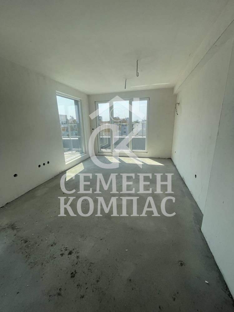 Продава 2-СТАЕН, гр. Пловдив, Гагарин, снимка 2 - Апартаменти - 54930111