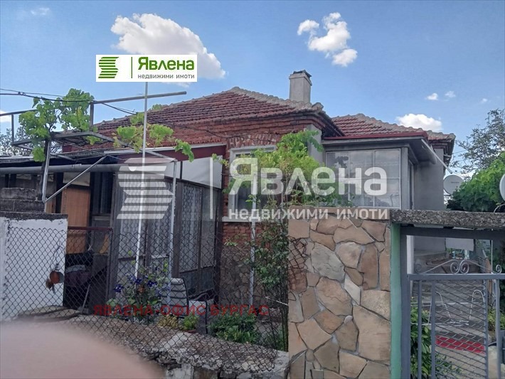 Продава  Къща, област Бургас, с. Искра • 40 000 EUR • ID 99686904 — holmes.bg - [1] 