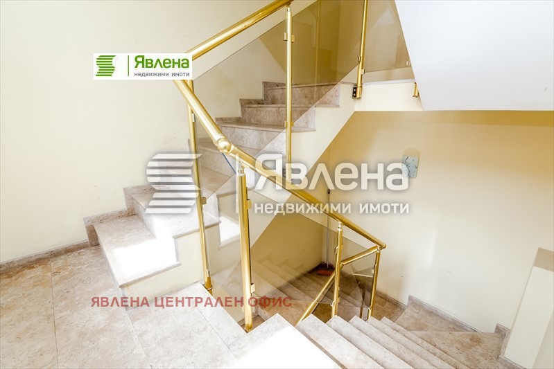 Продава КЪЩА, гр. София, Надежда 4, снимка 12 - Къщи - 48105834