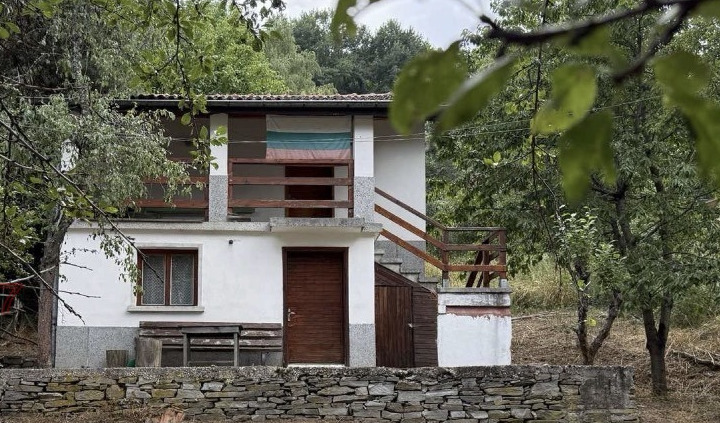 Продава КЪЩА, с. Дедево, област Пловдив, снимка 2 - Къщи - 55473243