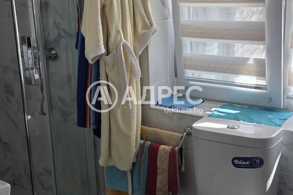 Продава КЪЩА, с. Гурково, област Добрич, снимка 4 - Къщи - 54260600
