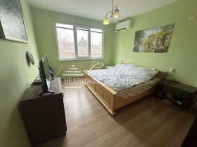 3 Schlafzimmer Zentar, Targowishte 2