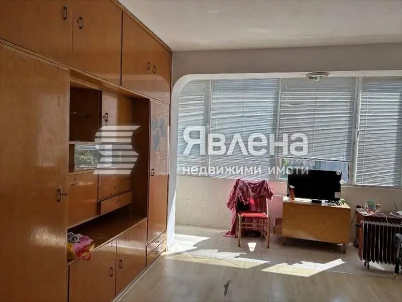 Продава 3-СТАЕН, гр. Благоевград, Идеален център, снимка 2 - Апартаменти - 53340007
