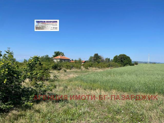 Till salu  Hus region Pazardzhik , Svoboda , 150 kvm | 37308335 - bild [2]