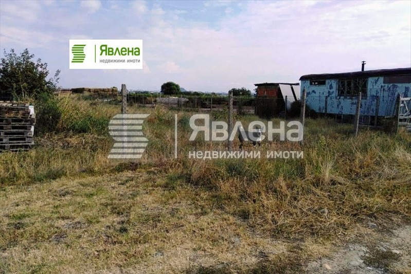 Eladó  Cselekmény régió Plovdiv , Parvenec , 2484 négyzetméter | 78027383