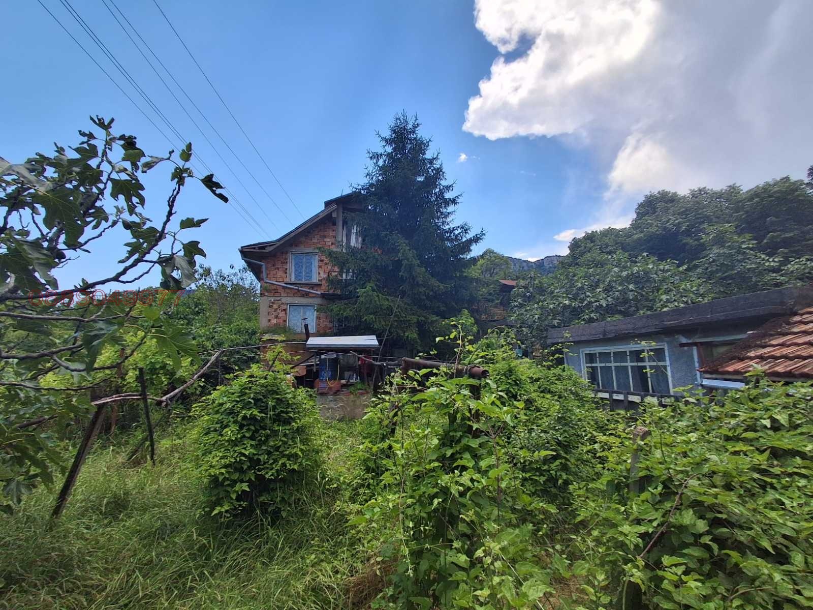 Продава КЪЩА, гр. Враца, Студентски град, снимка 2 - Къщи - 54867129