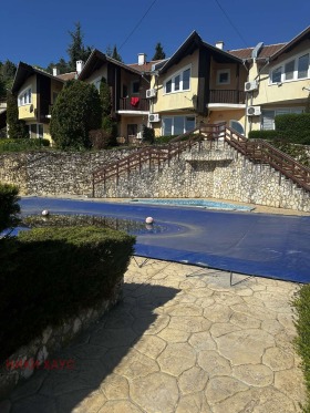 Hus Rogatjevo, region Dobrich 3