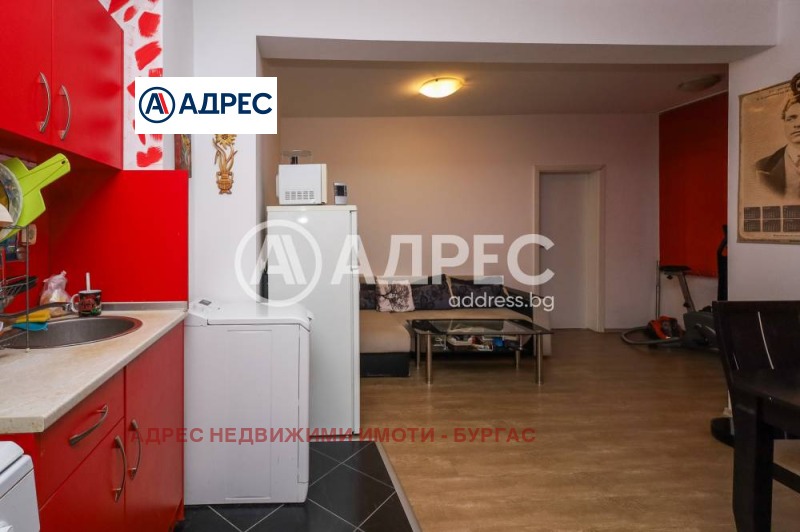 Продава 2-СТАЕН, гр. Бургас, Изгрев, снимка 5 - Aпартаменти - 49553142