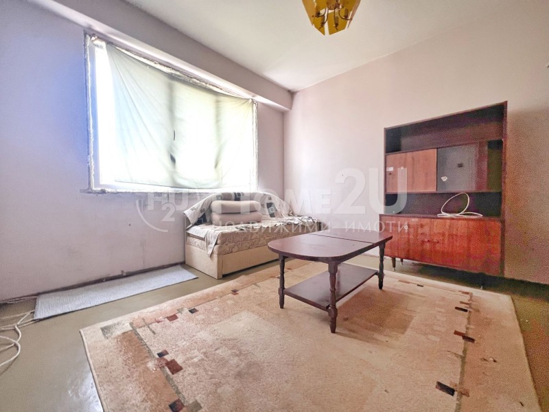 For Sale  1 bedroom Plovdiv , Hristo Smirnenski , 58 sq.m | 60029779 - image [4]