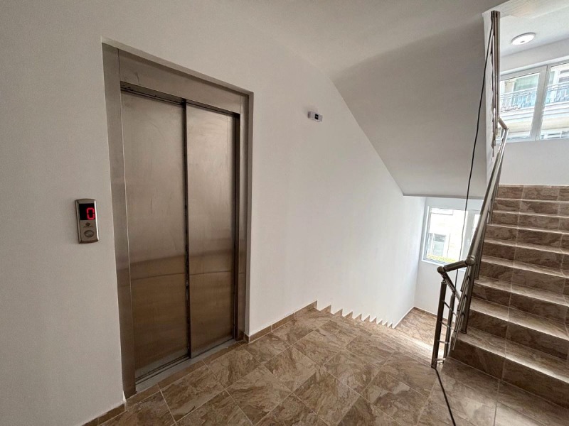 Продава  2-стаен област Бургас , гр. Свети Влас , 63 кв.м | 76363478 - изображение [12]