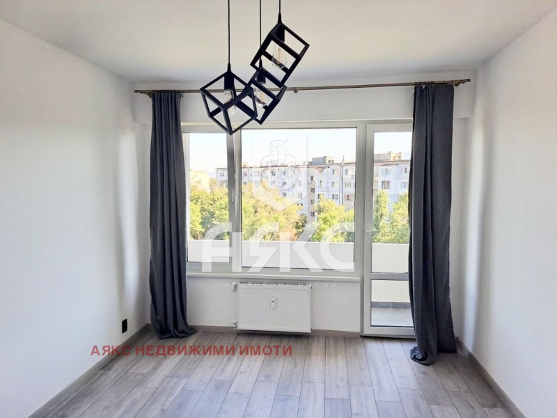 En venta  1 dormitorio Sofia , Svoboda , 65 metros cuadrados | 79720554 - imagen [6]