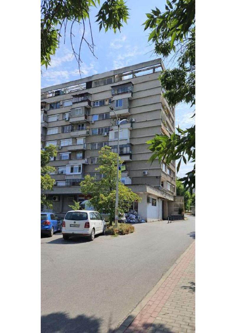 Продава 4-СТАЕН, област Стара Загора, гр. Раднево • 40000 лв. / 20451.68 € • 44534967 1