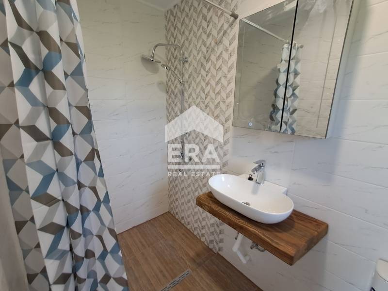 Продава КЪЩА, с. Езерец, област Добрич, снимка 16 - Къщи - 55025066