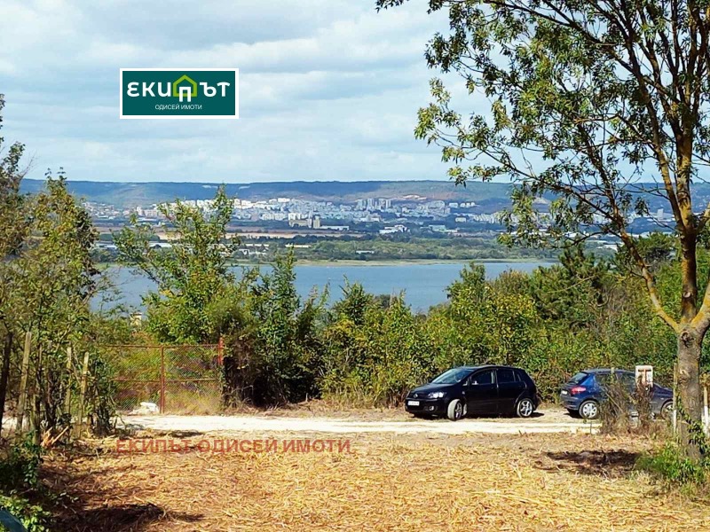Na prodej  Spiknutí Varna , m-t Orechčeto , 600 m2 | 13638329
