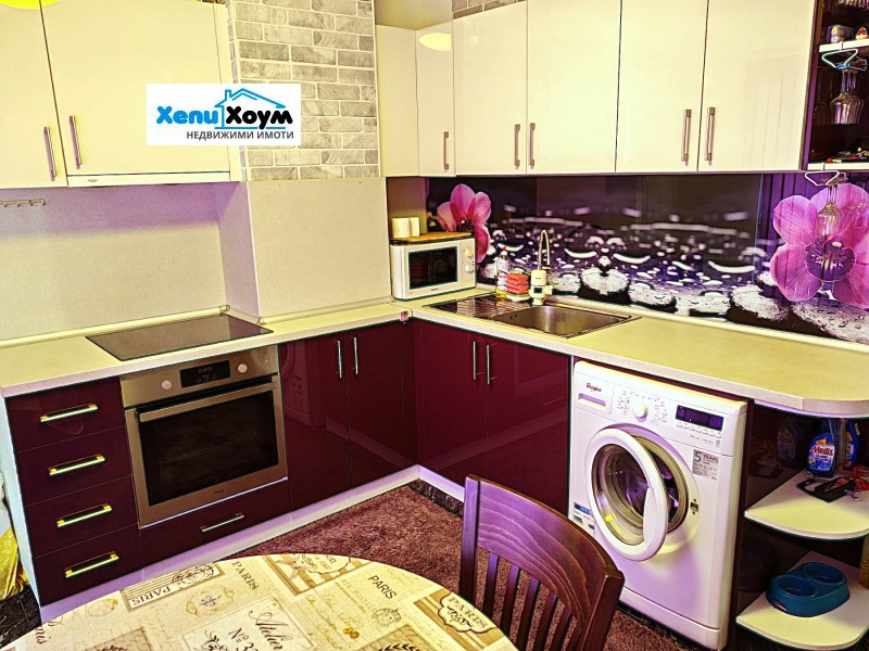 Na sprzedaż  1 sypialnia Ruse , Czarodejka - Sewer , 61 mkw | 49935838 - obraz [4]