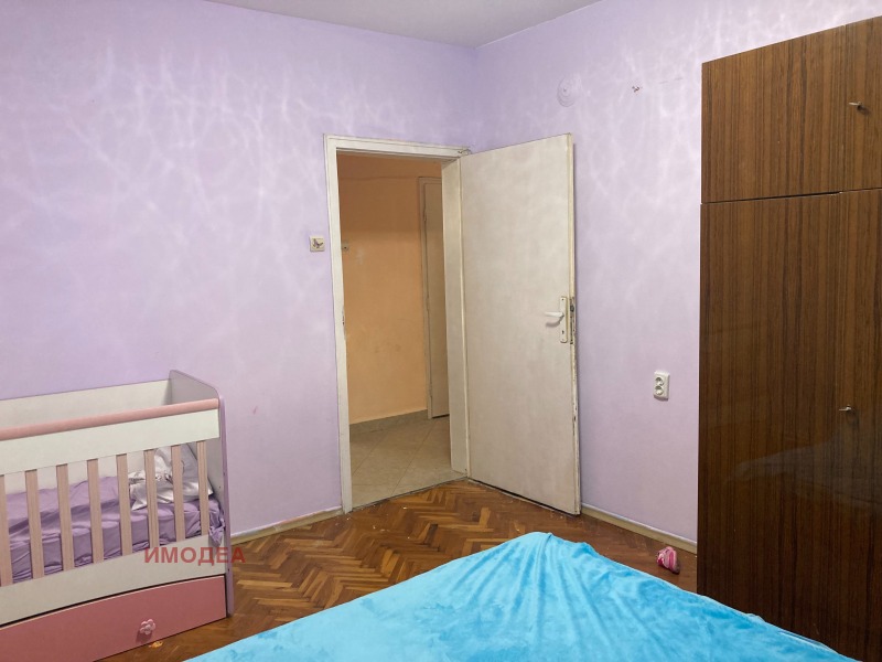 Myytävänä  2 makuuhuonetta Veliko Tarnovo , Tsentar , 90 neliömetriä | 12974404 - kuva [2]