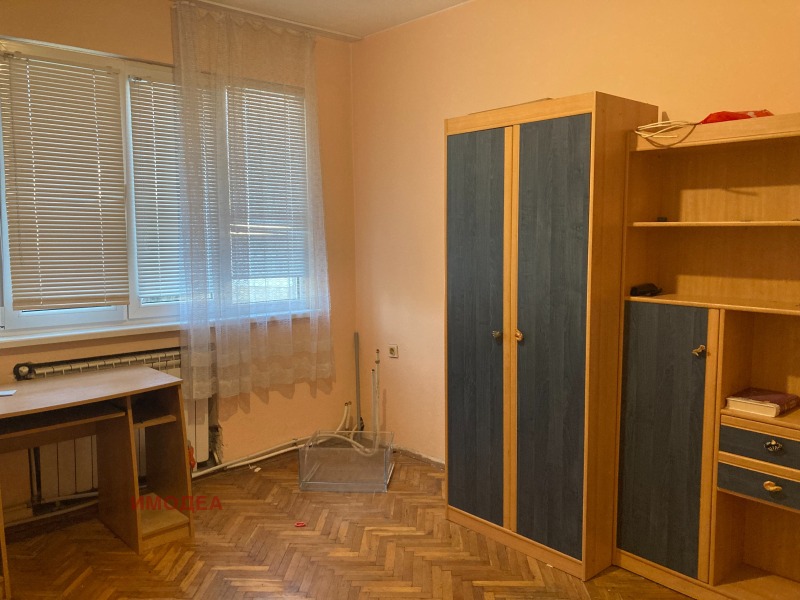 Te koop  2 slaapkamers Veliko Tarnovo , Tsentar , 90 m² | 12974404 - afbeelding [4]