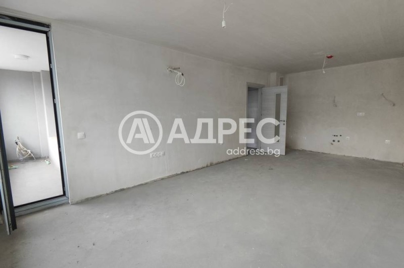 Eladó  2 hálószobás Sofia , Druzsba 2 , 109 négyzetméter | 34976070