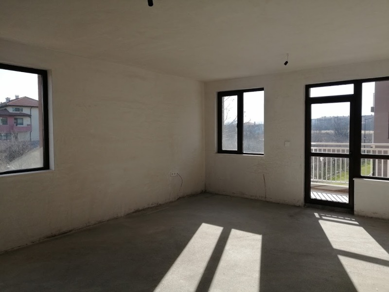 Продава  3-стаен град Пловдив , Остромила , 120 кв.м | 22206177 - изображение [4]