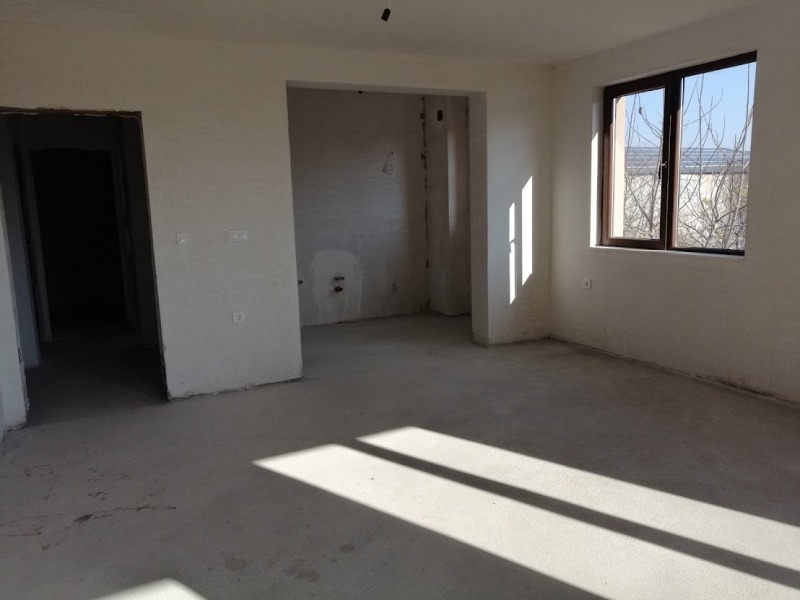 Продава  3-стаен град Пловдив , Остромила , 120 кв.м | 22206177 - изображение [12]