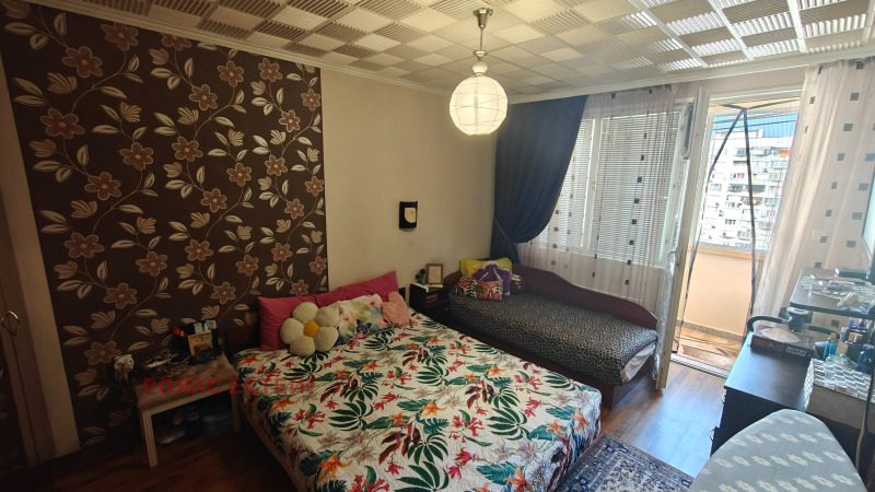 Продава  4-стаен град Стара Загора , Три чучура - юг , 77 кв.м | 92860311 - изображение [11]