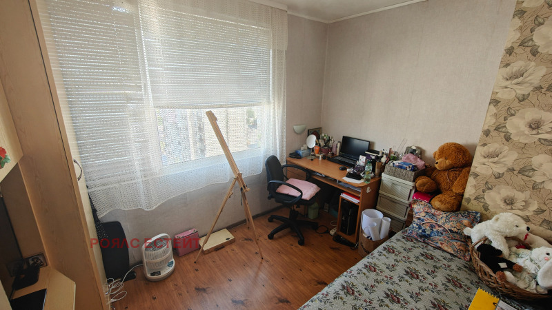 Продава  4-стаен град Стара Загора , Три чучура - юг , 77 кв.м | 92860311 - изображение [8]