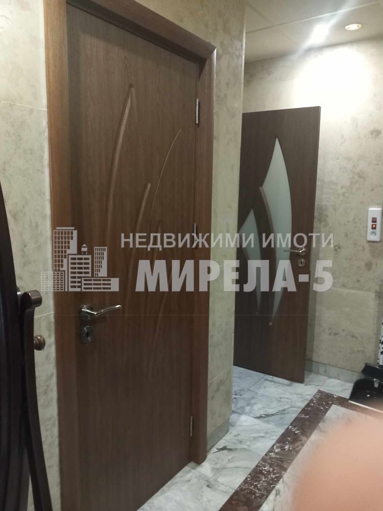 Продава МНОГОСТАЕН, гр. Русе, Център, снимка 3 - Aпартаменти - 49400131