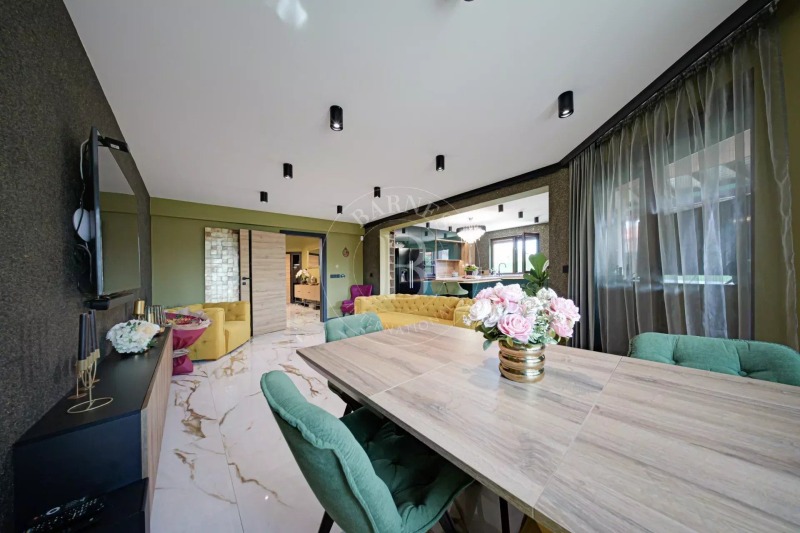 Till salu  Hus Sofia , Tjepinci , 250 kvm | 17281300 - bild [8]