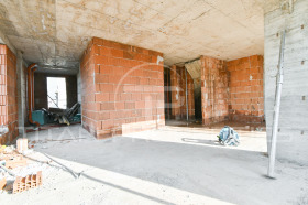 МЕЗОНЕТ, 270 m2