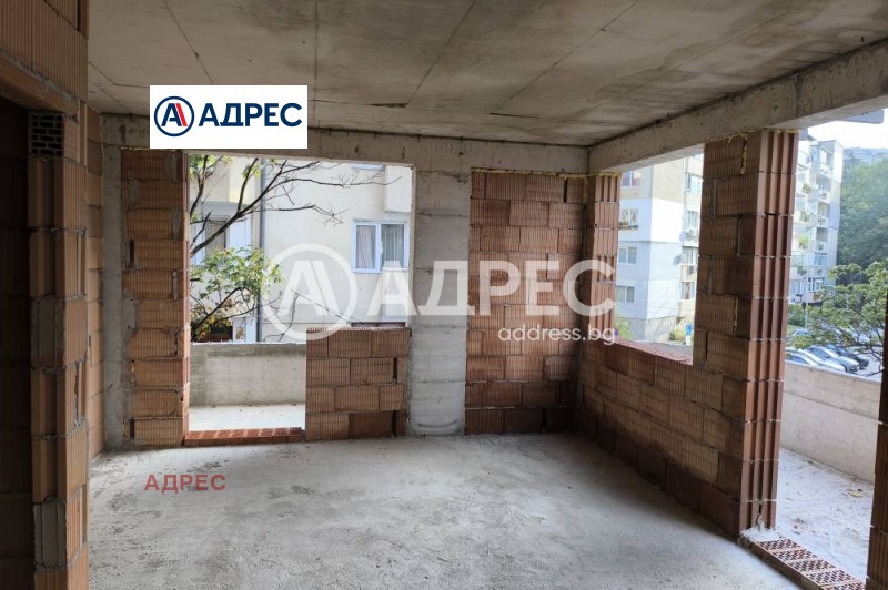 Продава 2-СТАЕН, град Варна, Център • 125000 € / 244478.75 лв. • 96236206 1