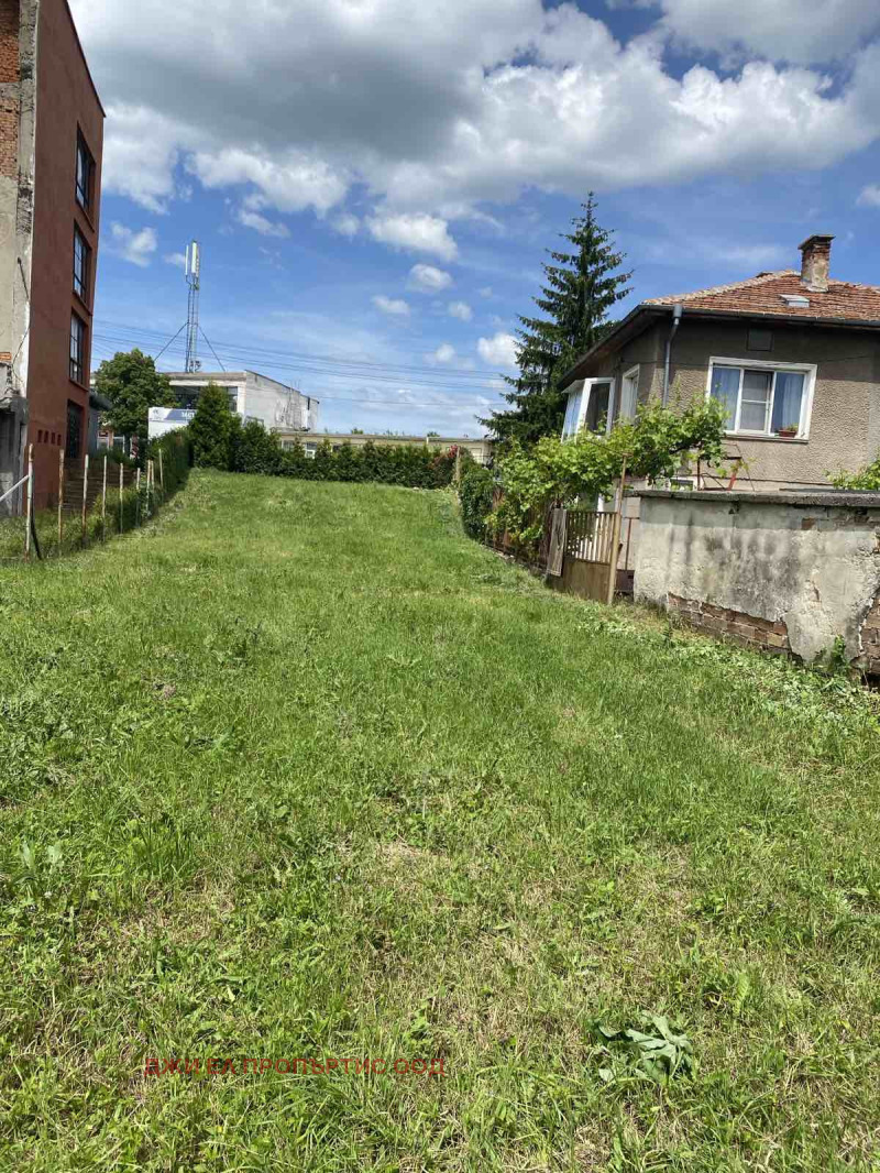 Продава ПАРЦЕЛ, област София, с. Петърч • 100000 € • 12991135 — Holmes.bg