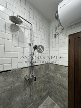 1 quarto Kiutchuk Parij, Plovdiv 9