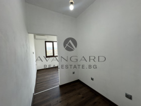 1 quarto Kiutchuk Parij, Plovdiv 6