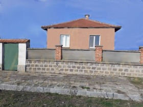 Продажба на имоти в гр. Съединение, област Пловдив - изображение 1 