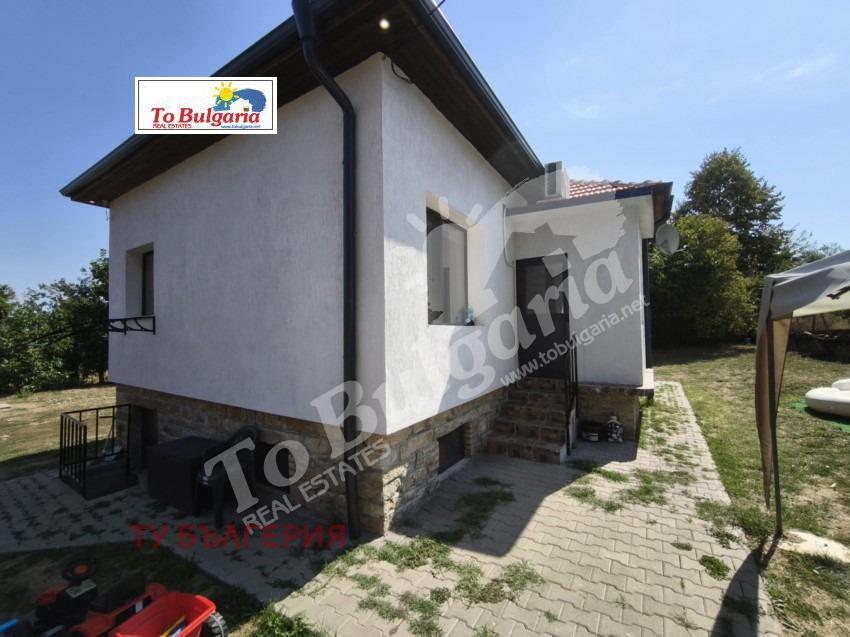 Продава КЪЩА, с. Ново село, област Велико Търново, снимка 2 - Къщи - 51391394