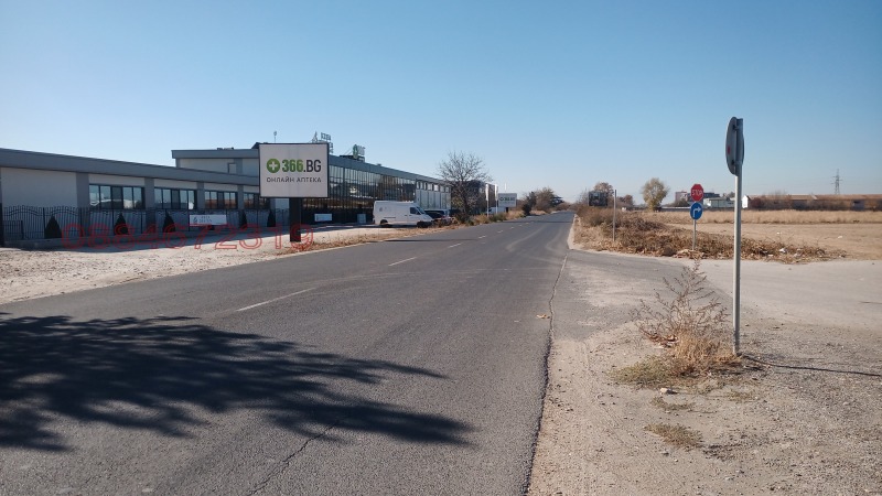 Продава ПАРЦЕЛ в град Пловдив, Индустриална зона - Марица - 14976 кв.м / 2 398 000 € » 4 690 080.34 лв.