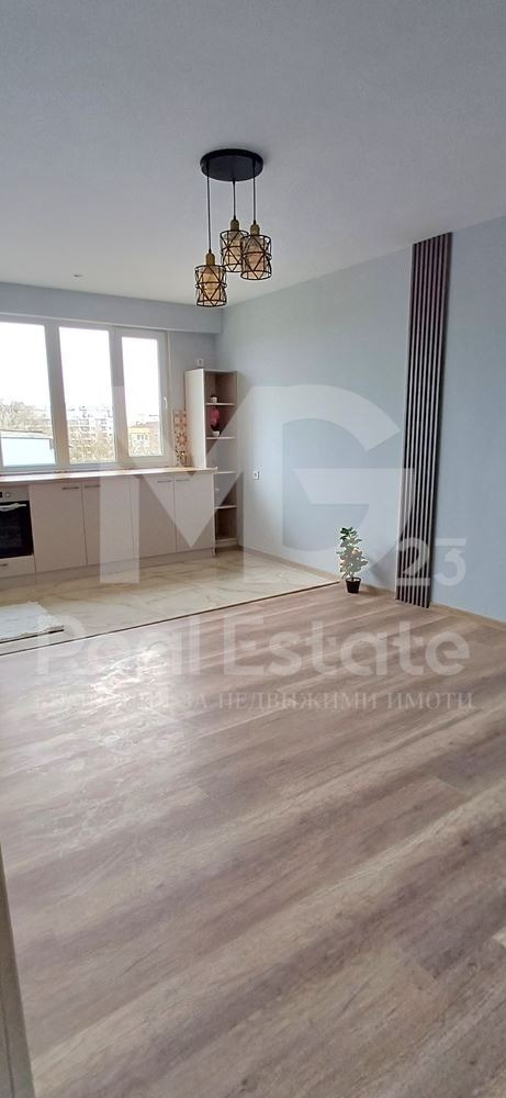 Продава 3-СТАЕН, гр. Пловдив, Кючук Париж, снимка 3 - Апартаменти - 54203139