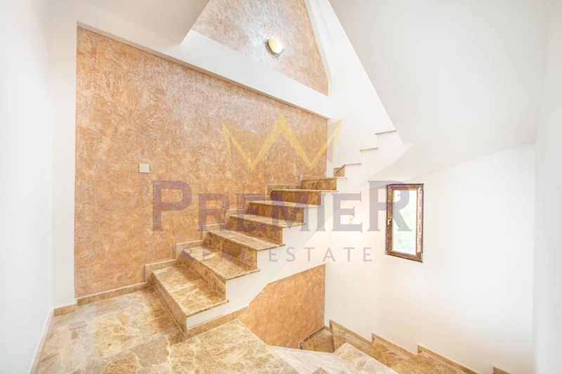 Na sprzedaż  Dom Warna , m-t Perczemlijata , 170 mkw | 81721555 - obraz [4]