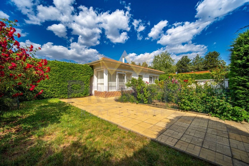 Продава  Къща област Добрич , с. Соколово , 150 кв.м | 81138576 - изображение [3]