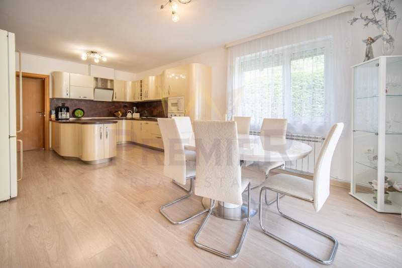 Продава  Къща област Добрич , с. Соколово , 150 кв.м | 81138576 - изображение [5]