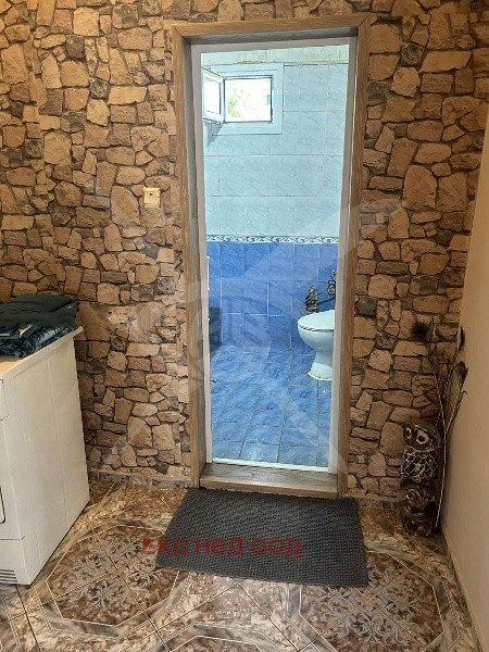 Продава КЪЩА, с. Труд, област Пловдив, снимка 2 - Къщи - 52729205