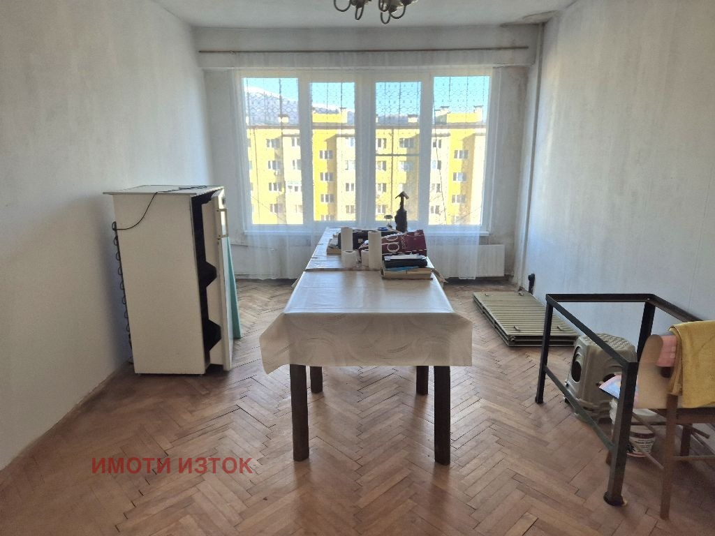 Продава 2-СТАЕН, гр. Перник, Изток, снимка 5 - Апартаменти - 53784982