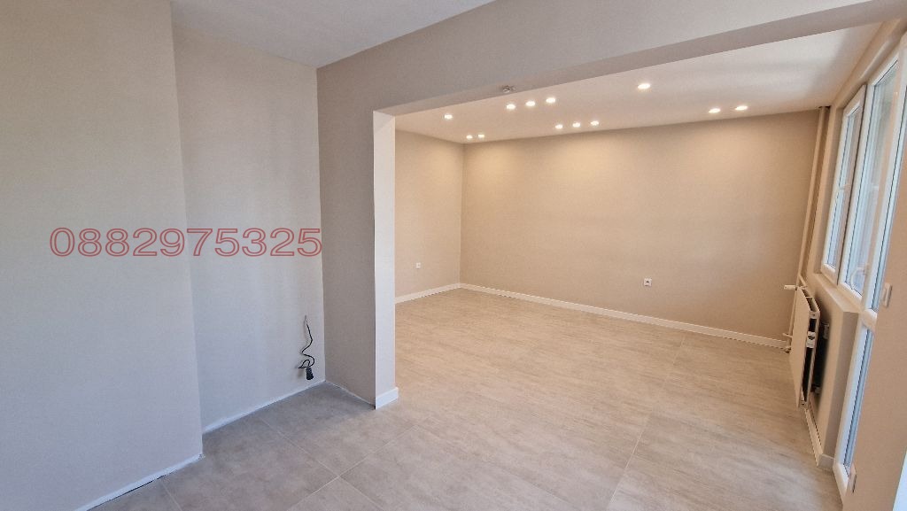 Продава 3-СТАЕН, гр. Русе, Център, снимка 7 - Апартаменти - 54286290