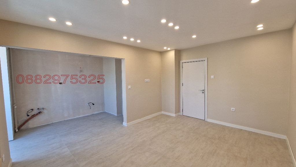 Продава 3-СТАЕН, гр. Русе, Център