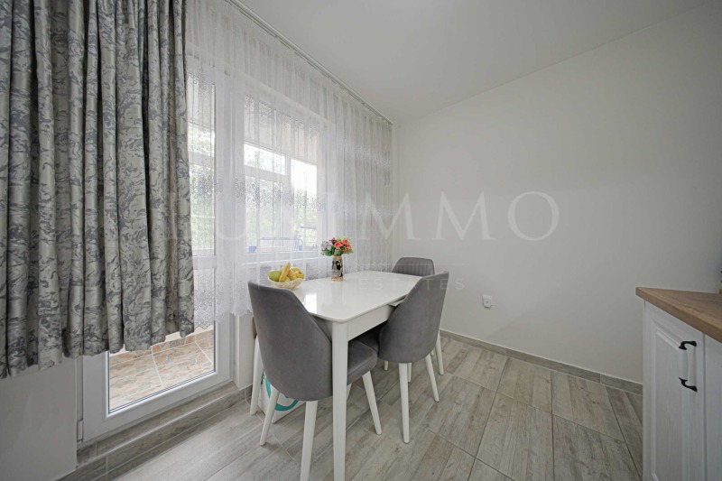 Продава 3-СТАЕН, гр. София, Света Троица, снимка 7 - Апартаменти - 52661113