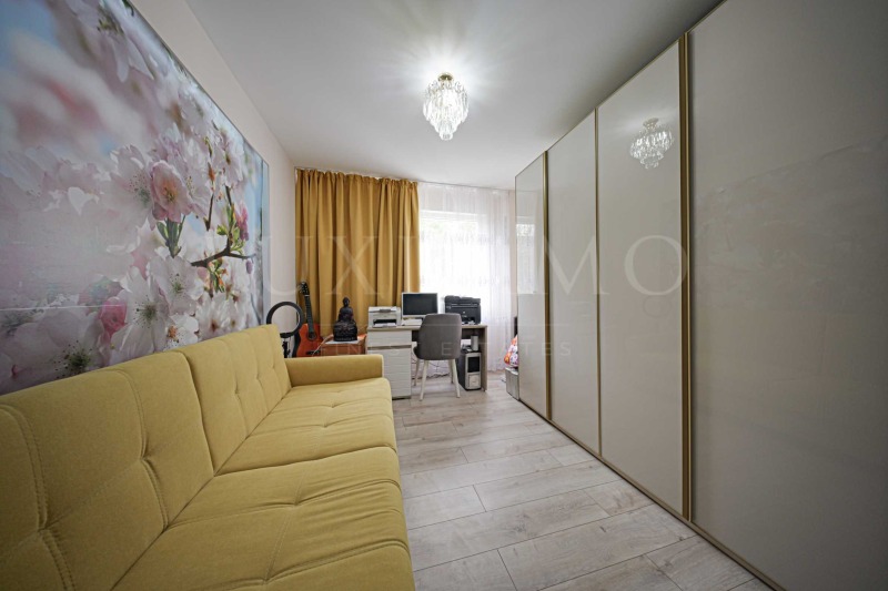 Продава 3-СТАЕН, гр. София, Света Троица, снимка 16 - Апартаменти - 52661113