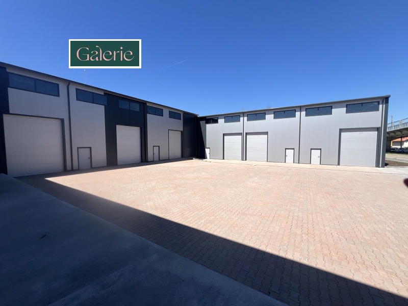 Продава  Склад, област София, гр. Елин Пелин • 2 500 000 EUR • ID 70511757 — holmes.bg - [1] 