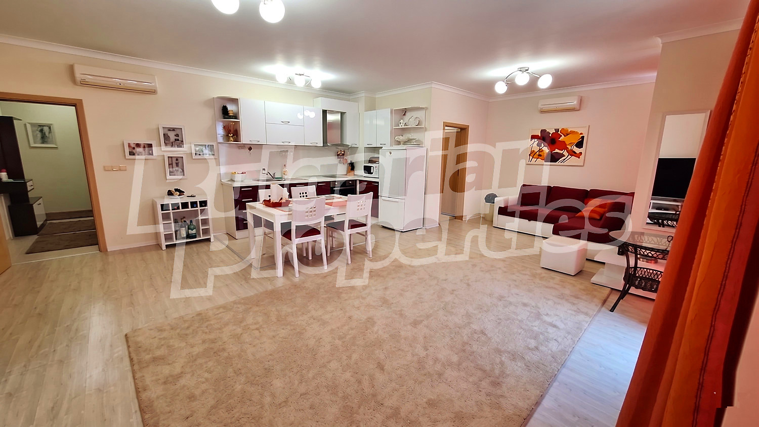 Продава 3-СТАЕН, гр. Варна, к.к. Св.Св. Константин и Елена, снимка 8 - Апартаменти - 54554688